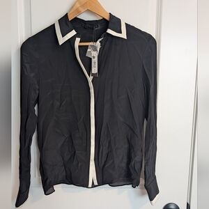 NWT Alice & Olivia Willa Silk Blouse Size XS Color Black and Off White